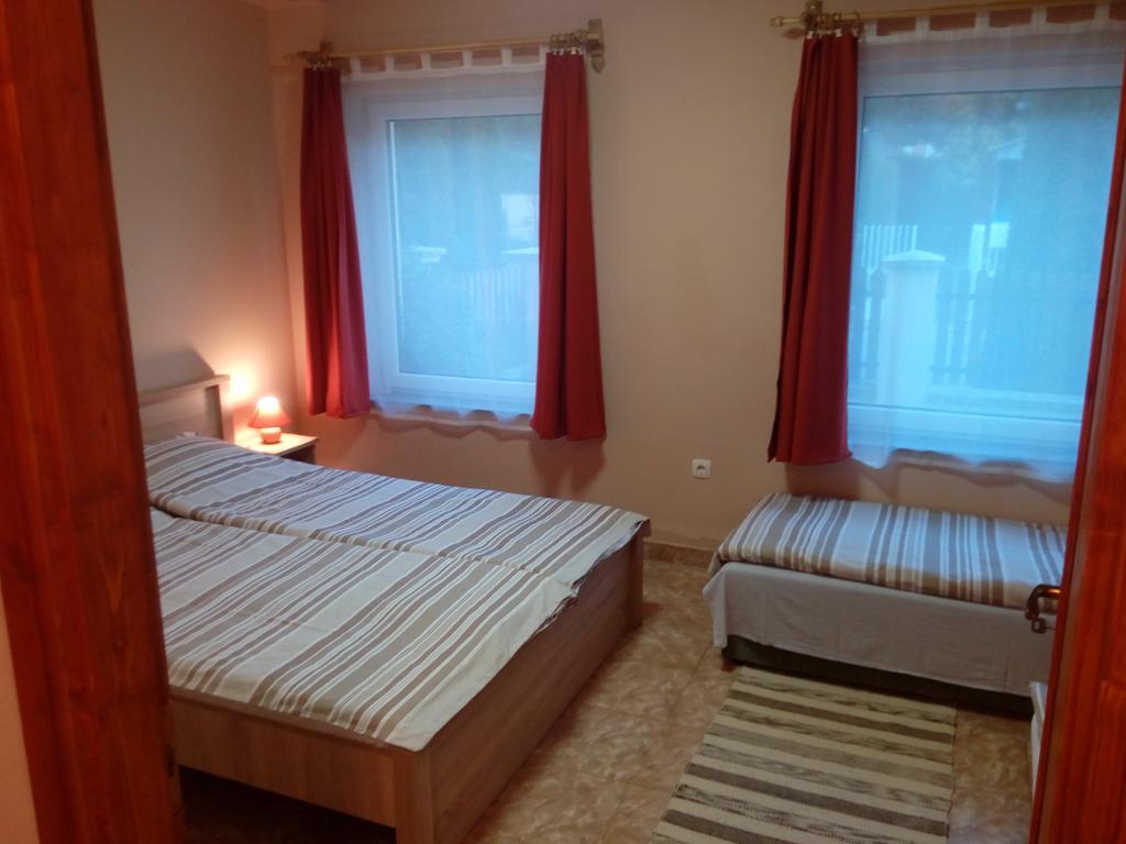 Eva Vendeghaz Guesthouse Hajdúszoboszló Eksteriør bilde